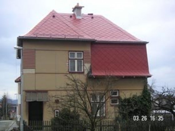 Rekonstrukce střechy objektu RD v Šumperku - realizace v r.2004.