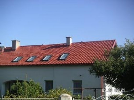 Rekonstrukce střechy RD v Rovensku - realizace v r. 2007