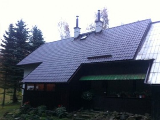Provedení rekonstrukce střechy RD Vernířovice - realizace v r. 2013