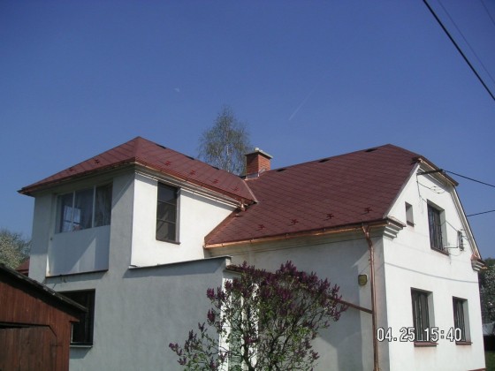 Provedení rekonstrukce střechy objektu RD v Maršíkově, realizace v r.2007