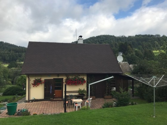 1-Provedení rekonstrukce střechy rodinného domu v Hraběšicích - realizace v r. 2017